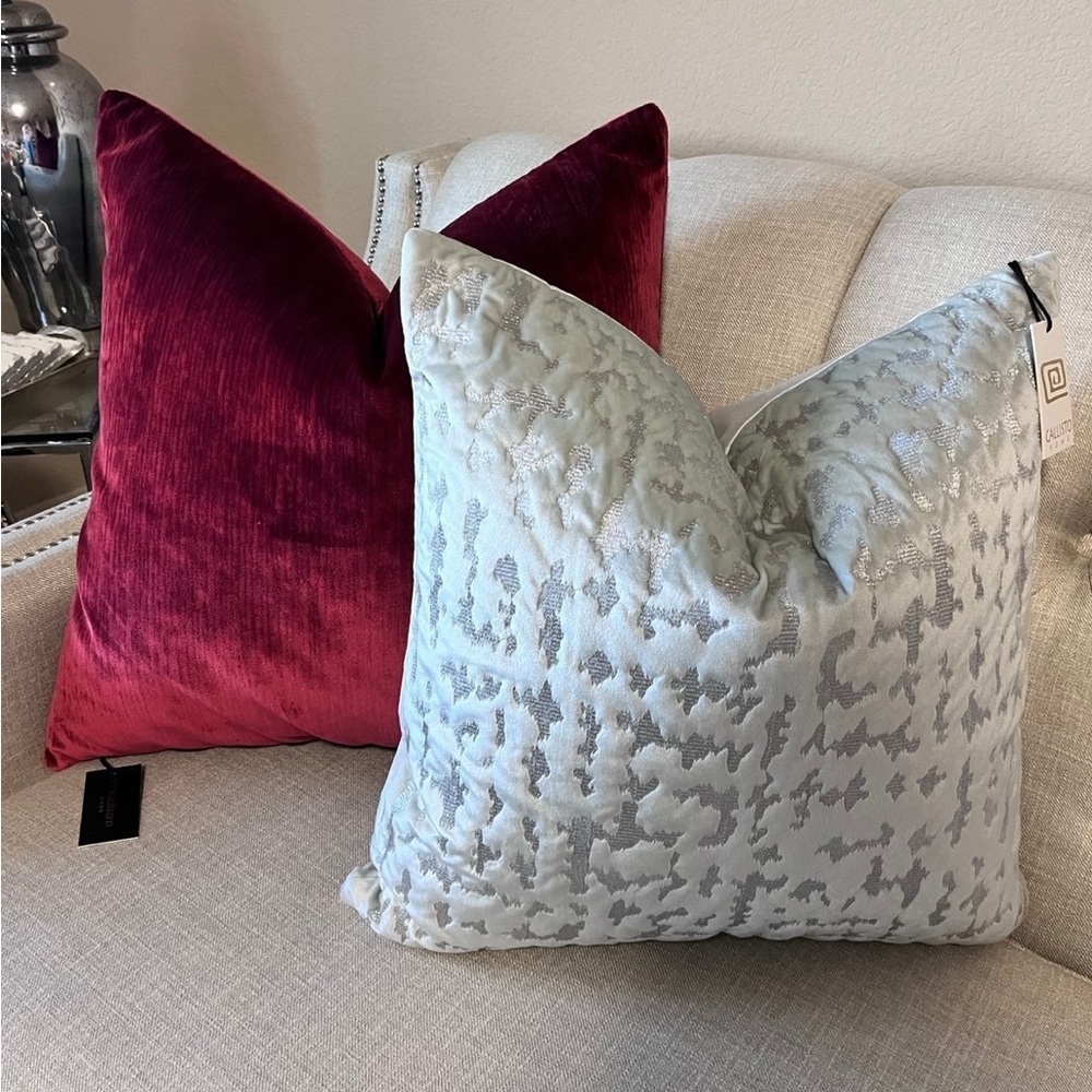 1-NWT CALLISTO HOME SILVER EMBROIDERED DECORATIVE PILLOWS (Read description) - Picture 6 of 12
